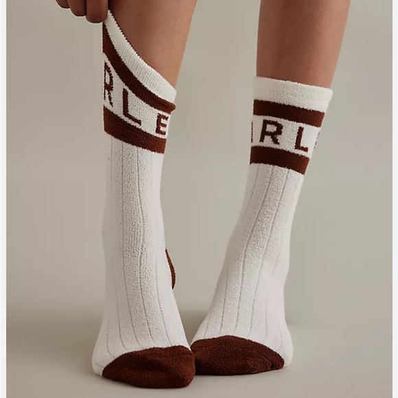 Varley Accessories - VARLEY Spencer socks Crew Retro Pair, Cream/Tan, NWOT